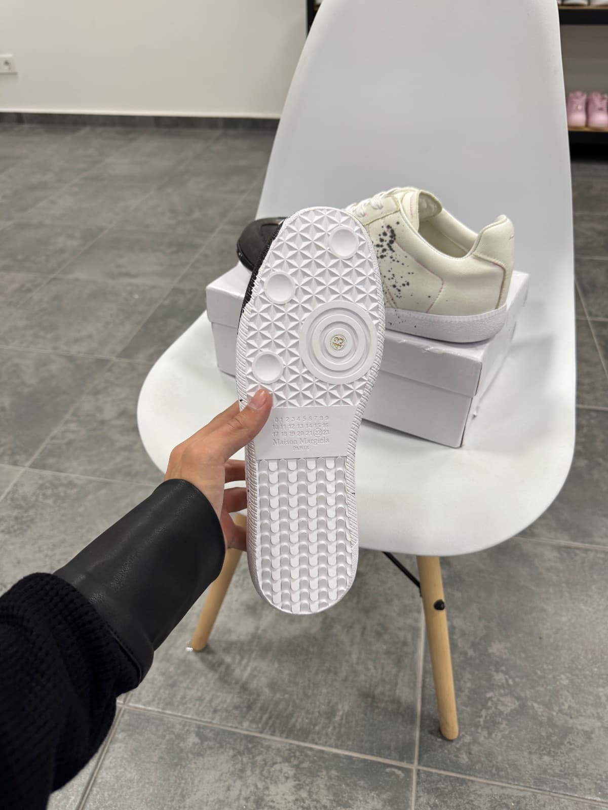 Maison Margiela Paint Replica — 4