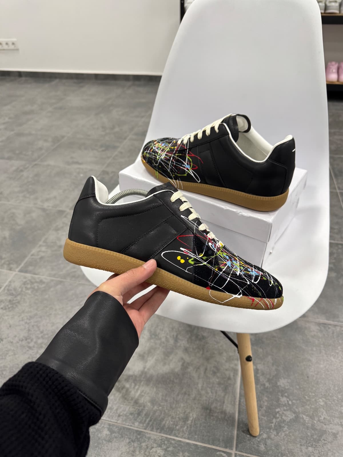 Maison Margiela Paint Replica — 2