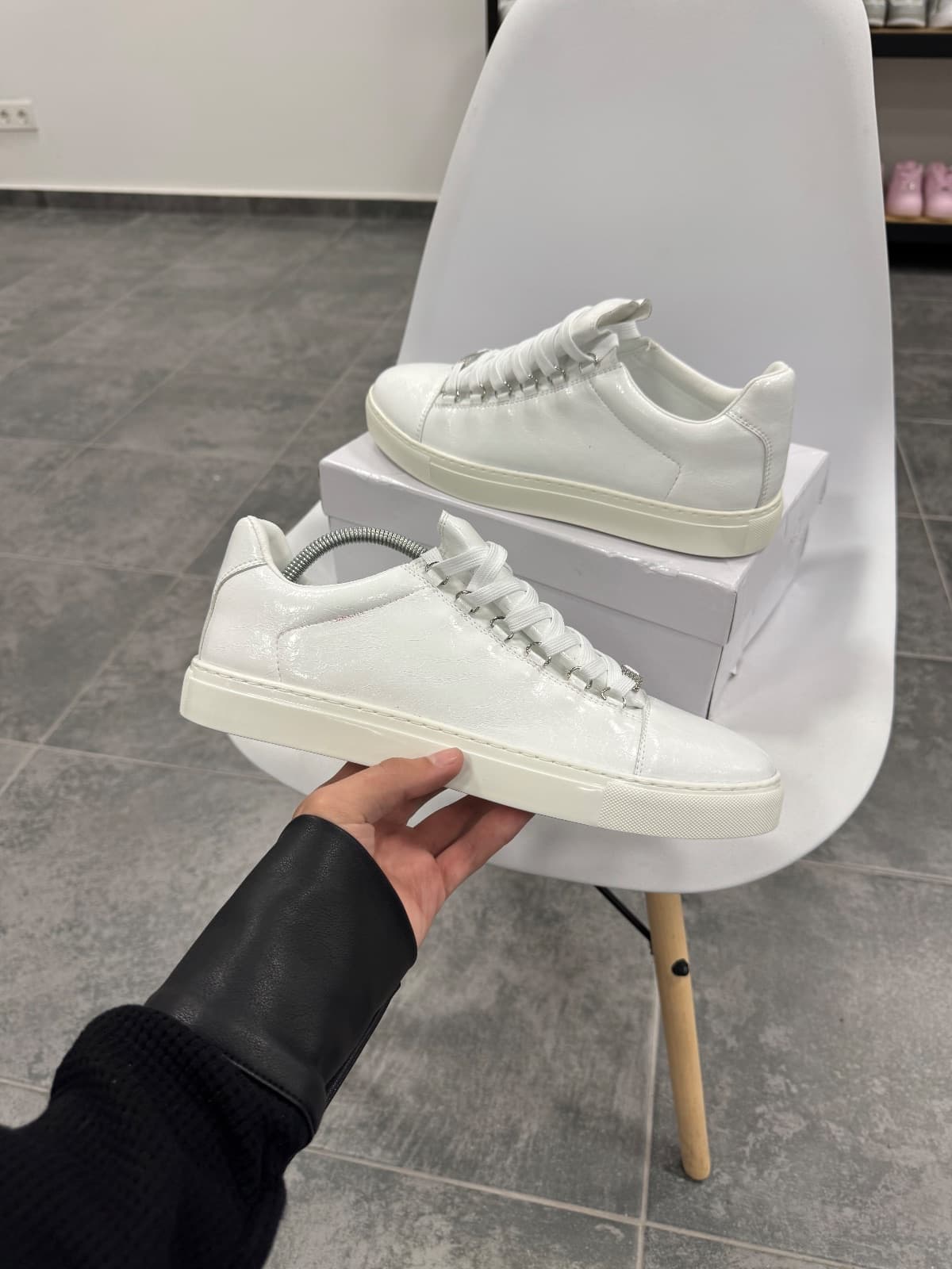 Balenciaga Arena Low — 2