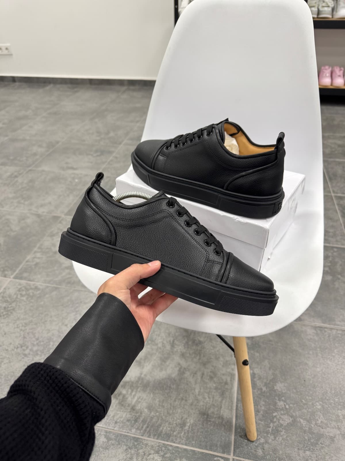 Christian Louboutin Louis Junior — 2