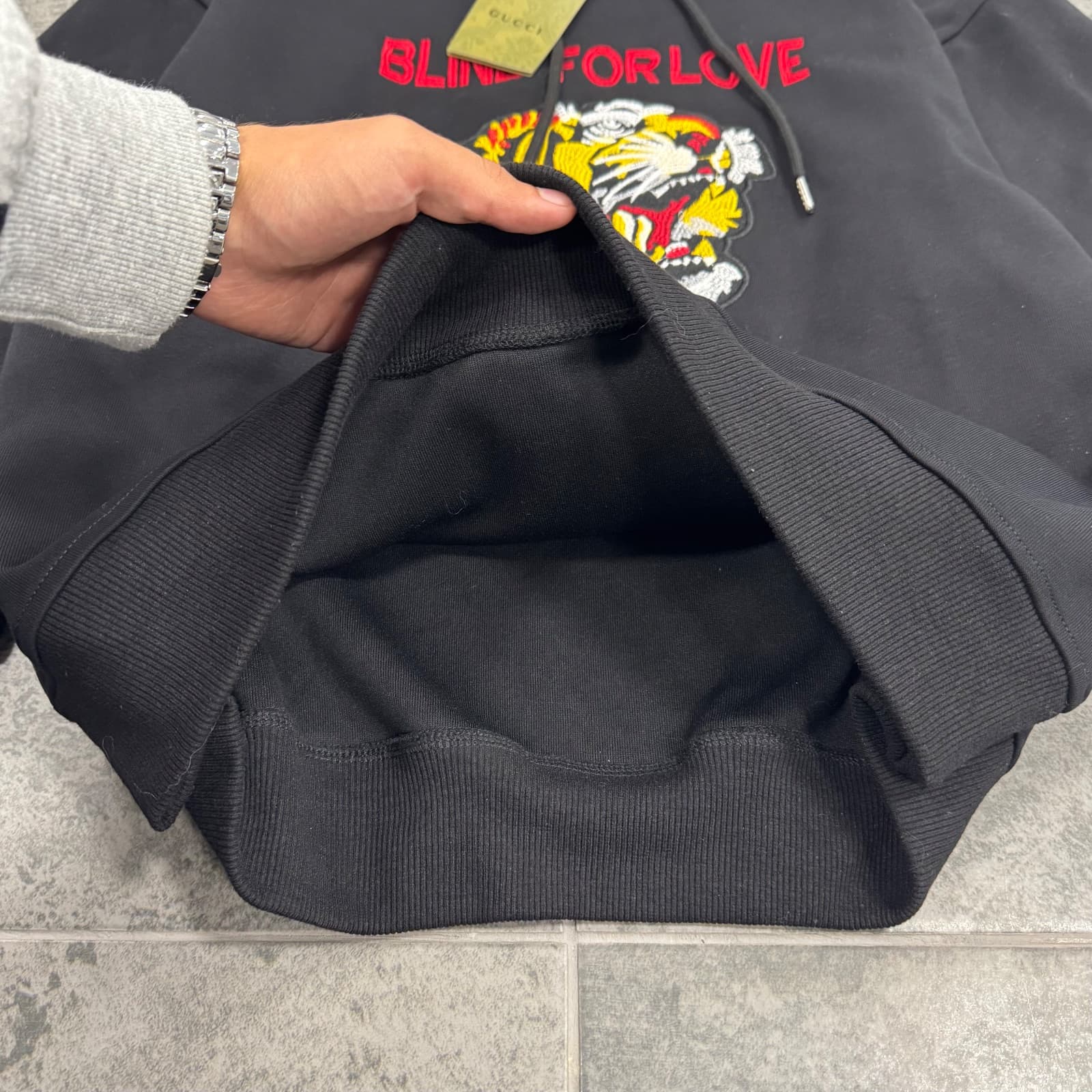 Gucci Blind For Love Tiger — 2