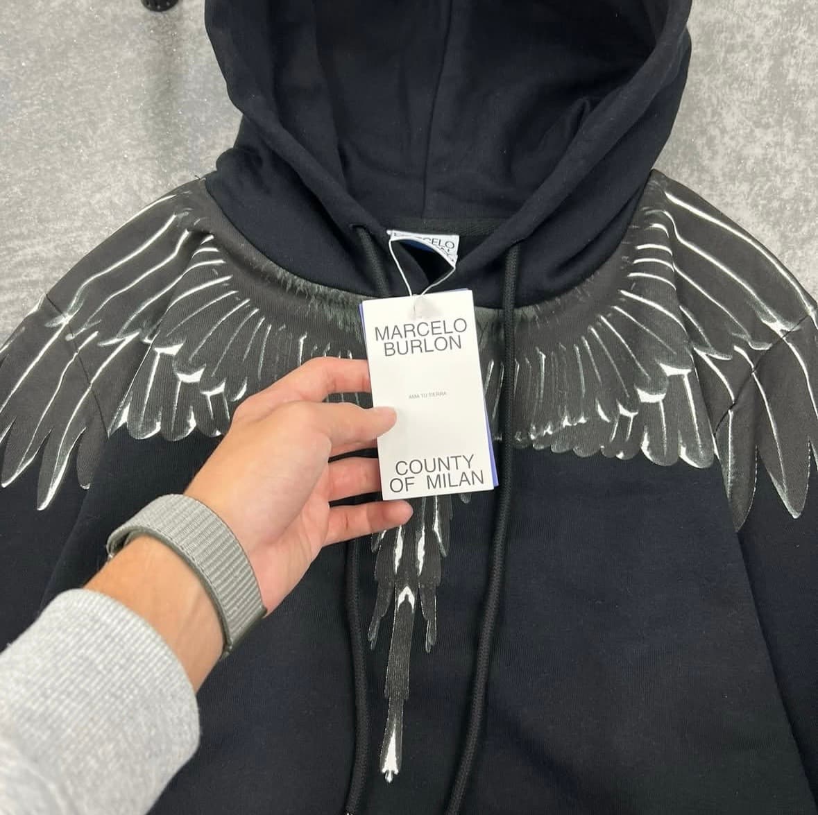 Marcelo Burlon County of Milan Wings Hoodie — 2