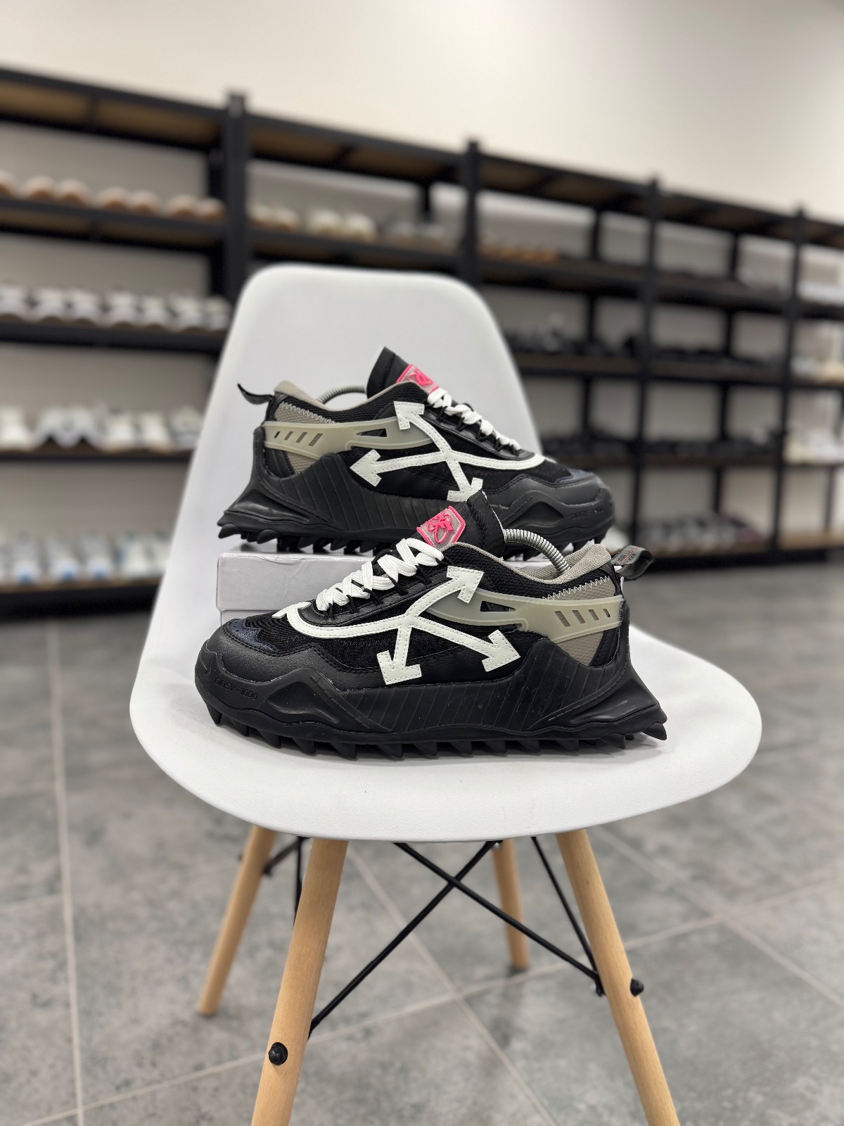 Off-White Odsy-1000