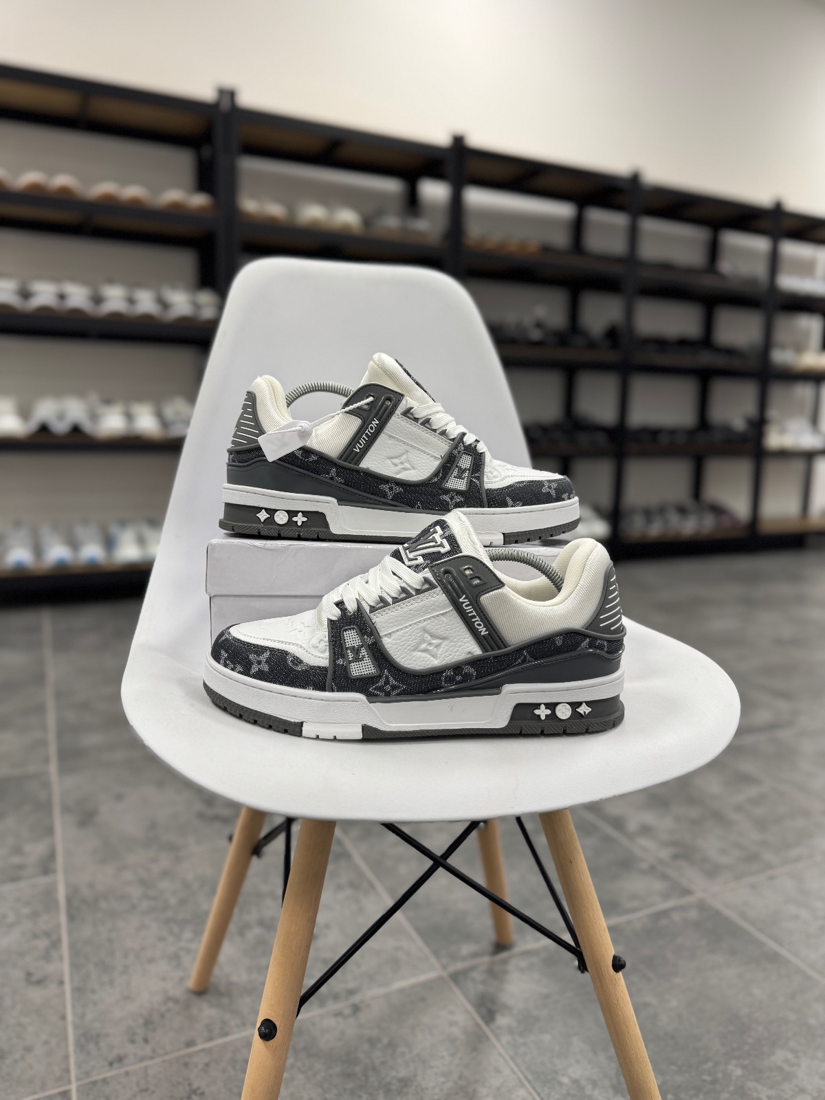 Louis Vuitton LV Trainer