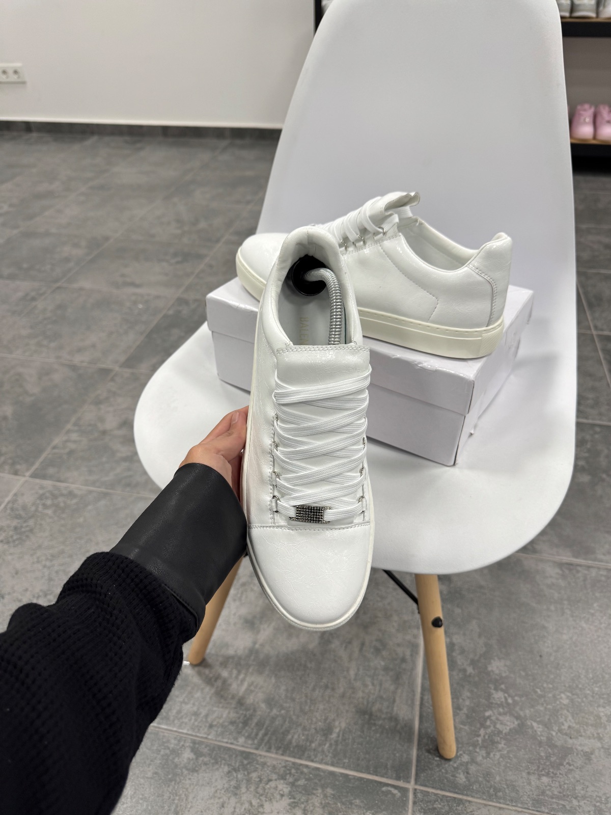Balenciaga Arena Low — 3