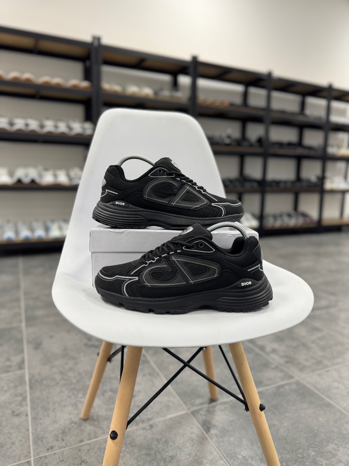 Dior B30 Countdown