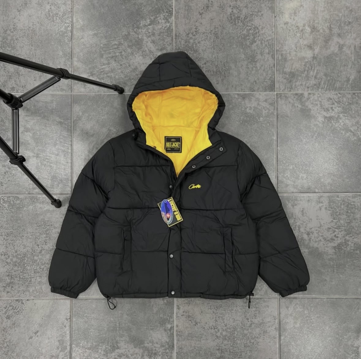 Corteiz Hooded Puffer Jacket