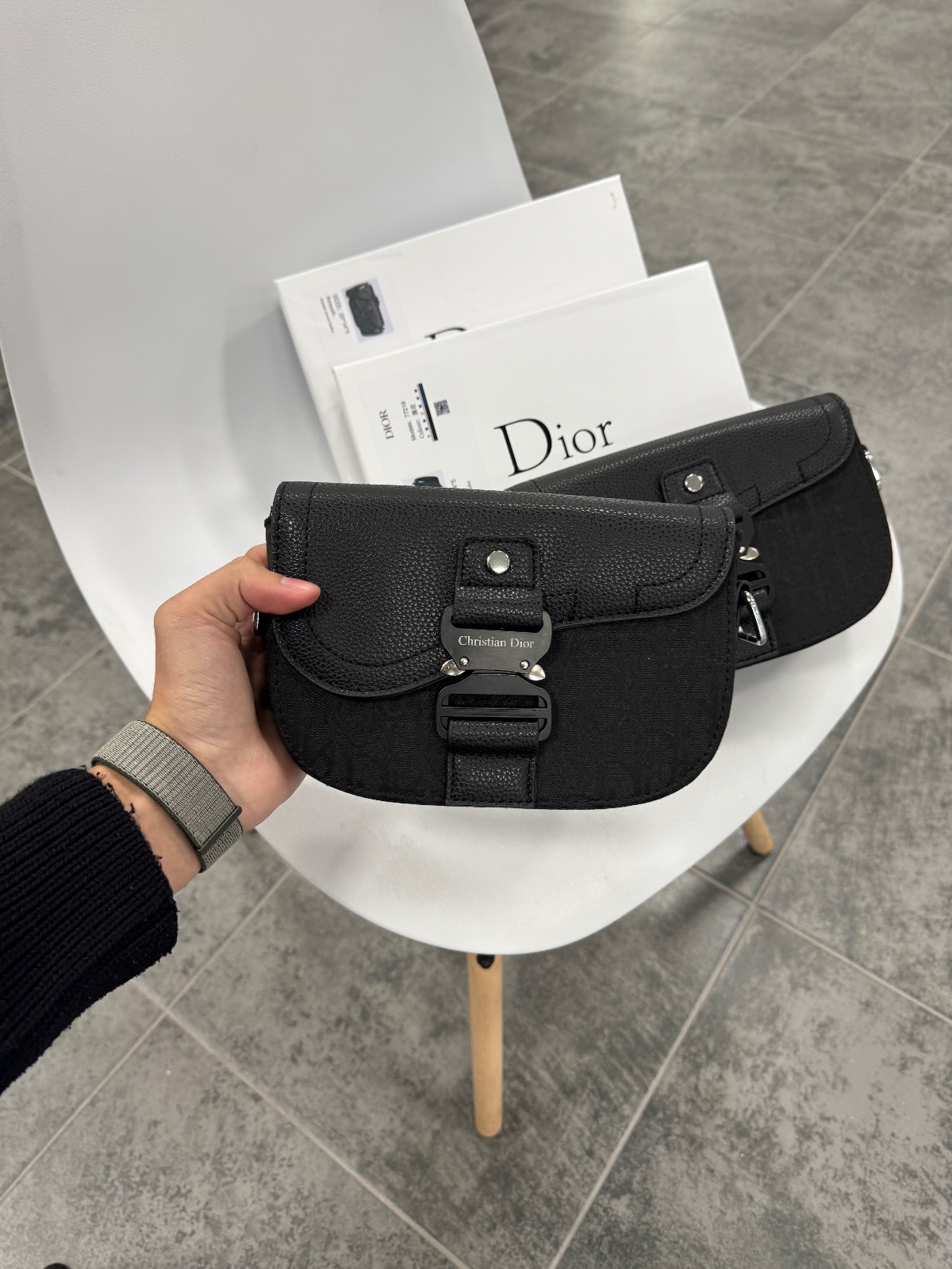 Dior Saddle Pouch